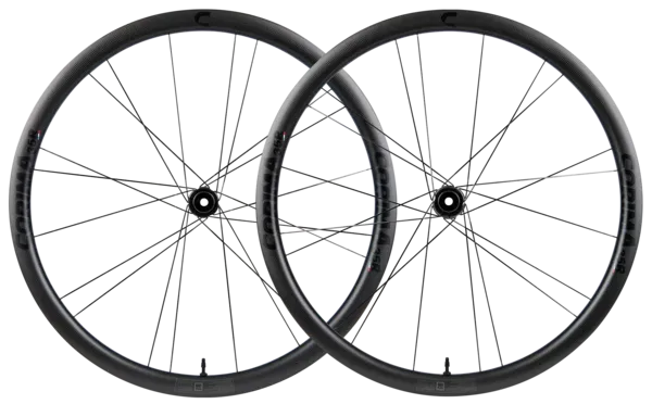 Roues vélo route carbone Corima 35R